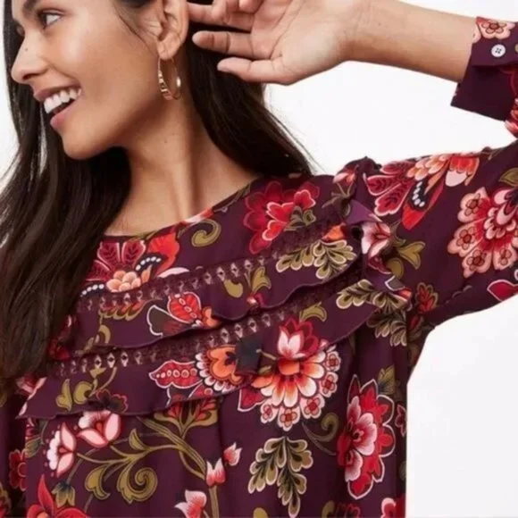 Ann Taylor LOFT XS Burgundy Floral Ruffle Keyhole Lace Inset Top Blouse Boho - Picture 2 of 6